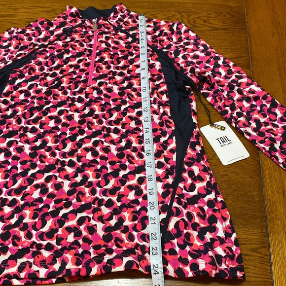 NWT Tail Golf Top Women’s Size S UPF 50 1/2 Zipper Long Sleeve Pink/Black Print - Picture 10 of 11